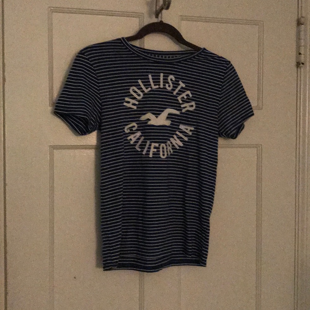Hollister Tee Blue stripped